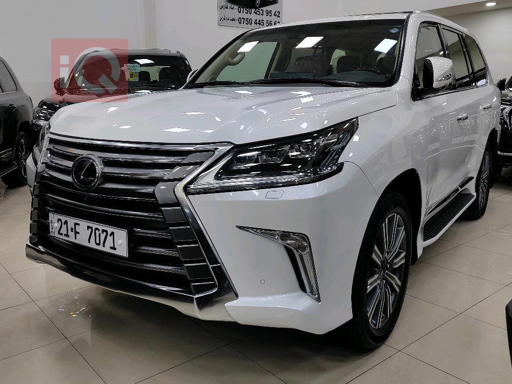 Lexus LX